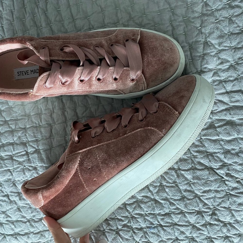 Steve Madden Pink Velvet Sneakers - Picture 2 of 2